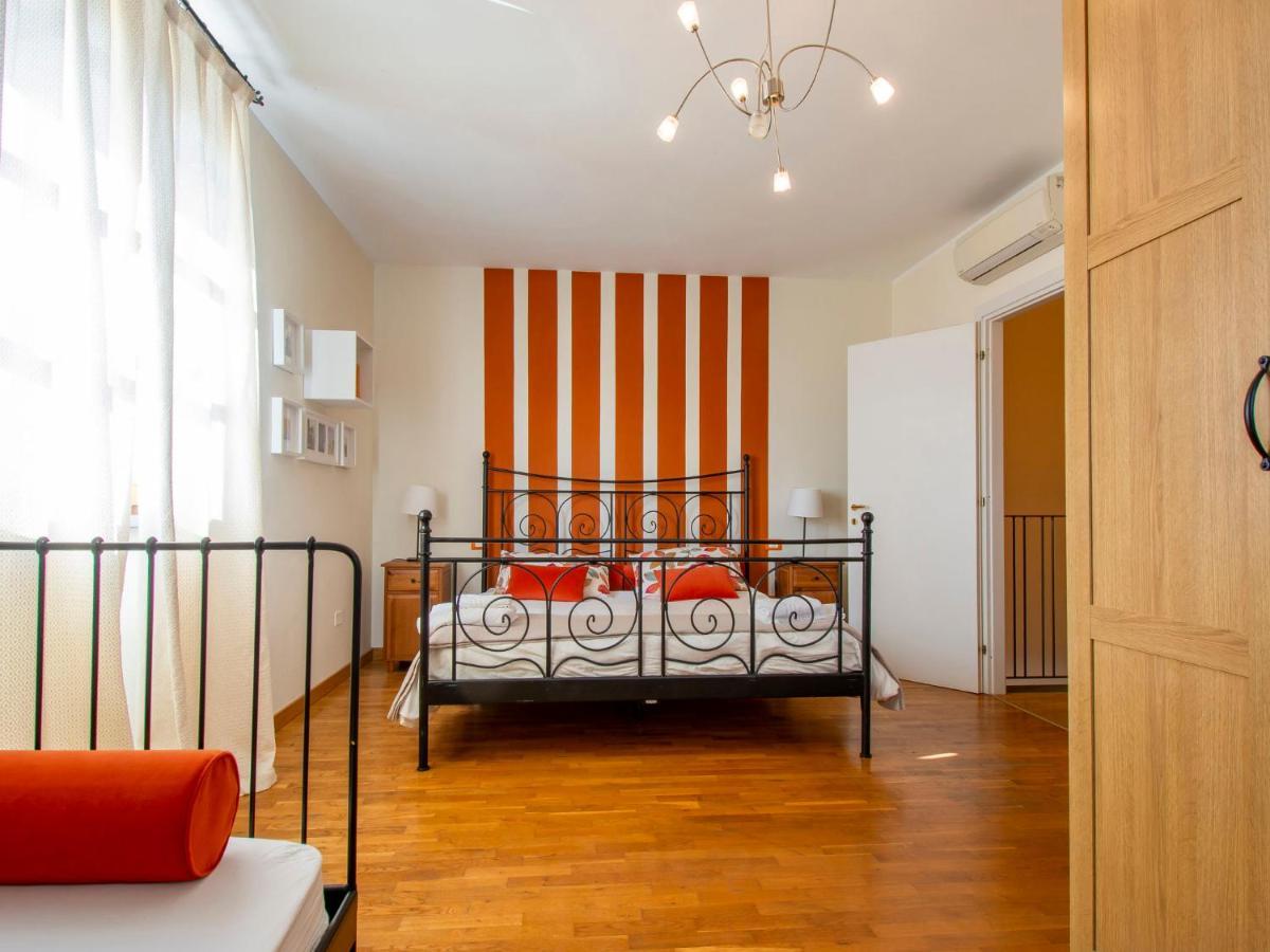 Pugnano Holiday Home La Rondine By Interhome מראה חיצוני תמונה