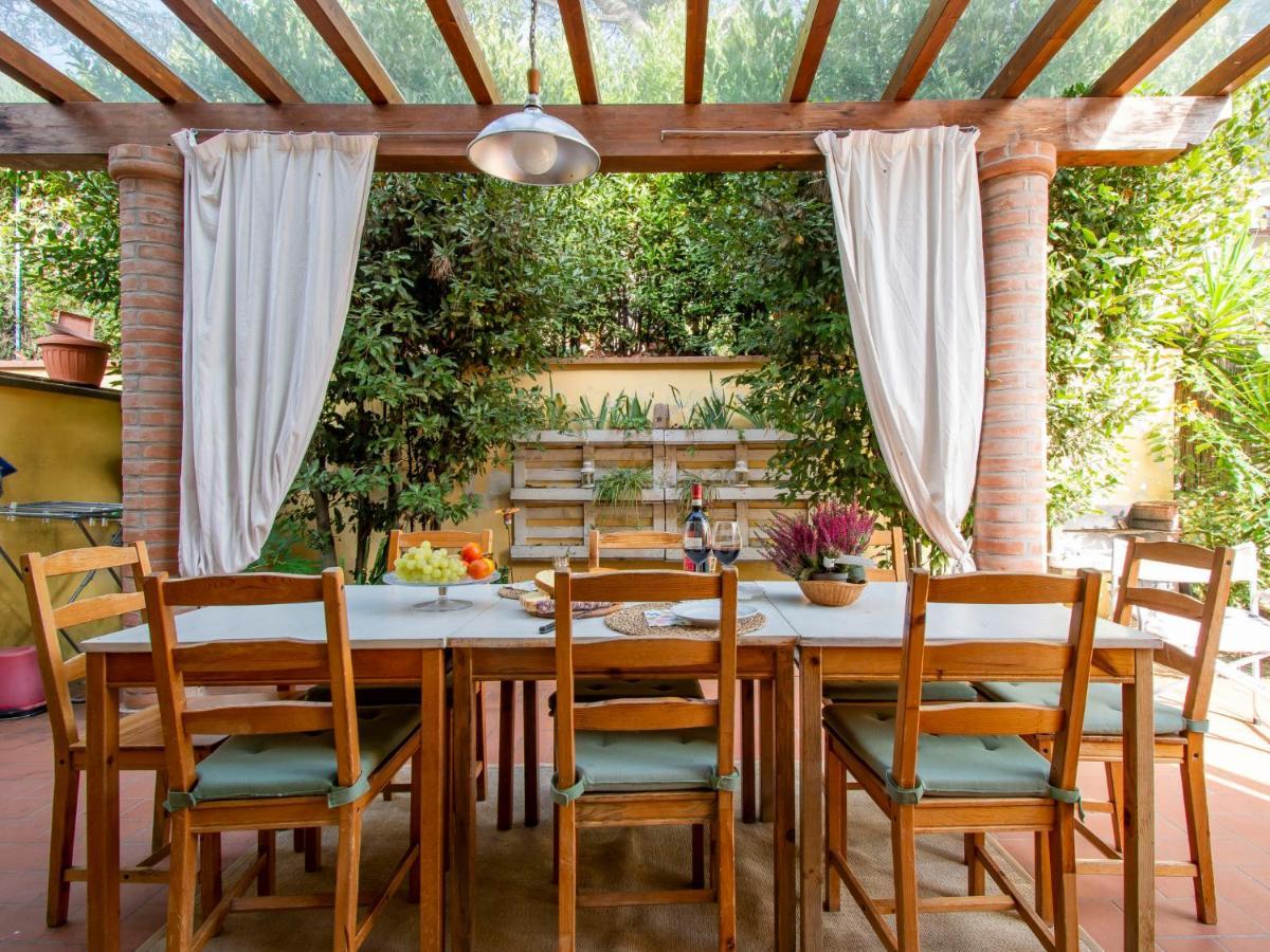Pugnano Holiday Home La Rondine By Interhome מראה חיצוני תמונה